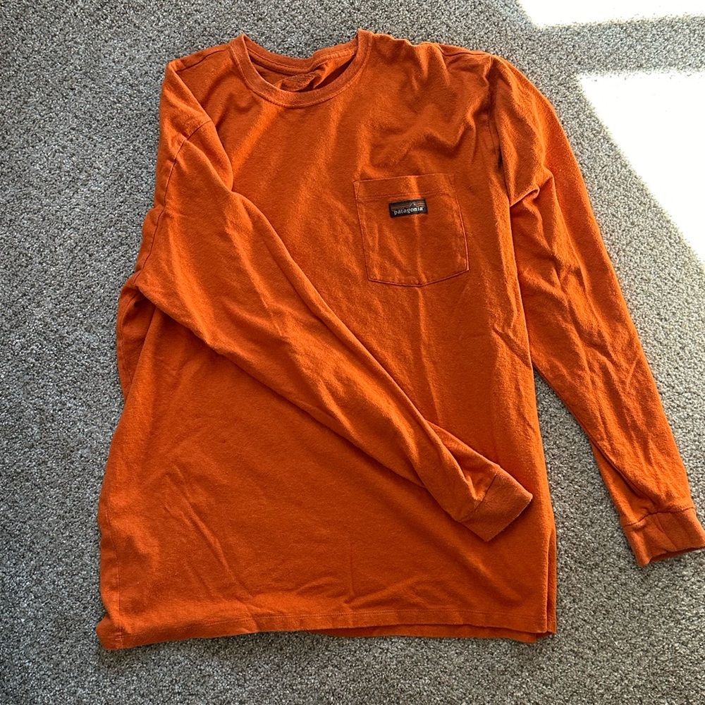 Patagonia Men’s Long Sleeve Front Pocket Shirt